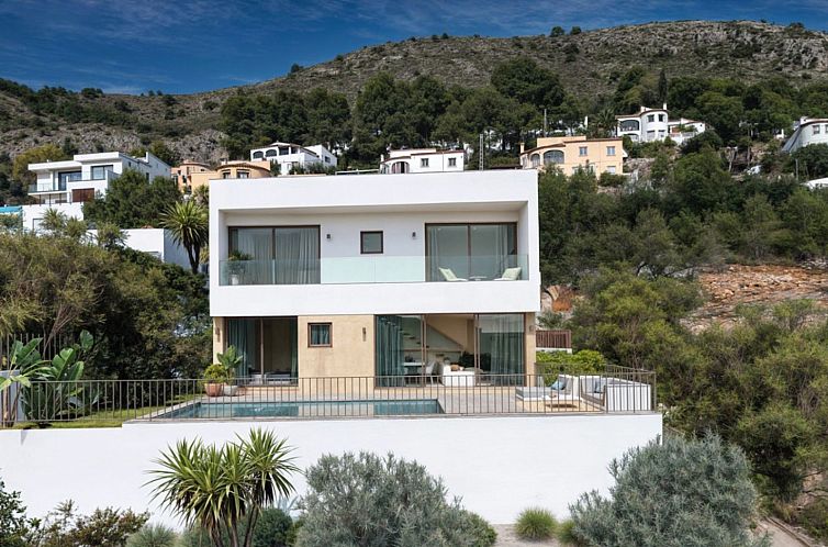 Vrijstaande woning in Alcalalí