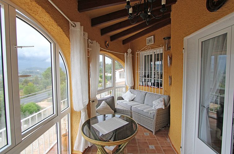 Vrijstaande woning in Alcalalí