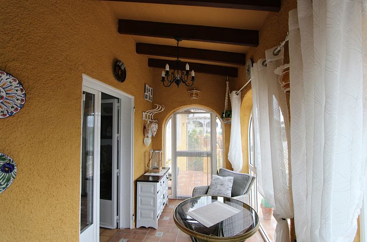 Vrijstaande woning in Alcalalí