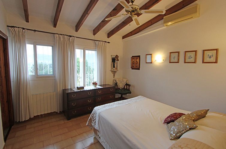 Vrijstaande woning in Alcalalí