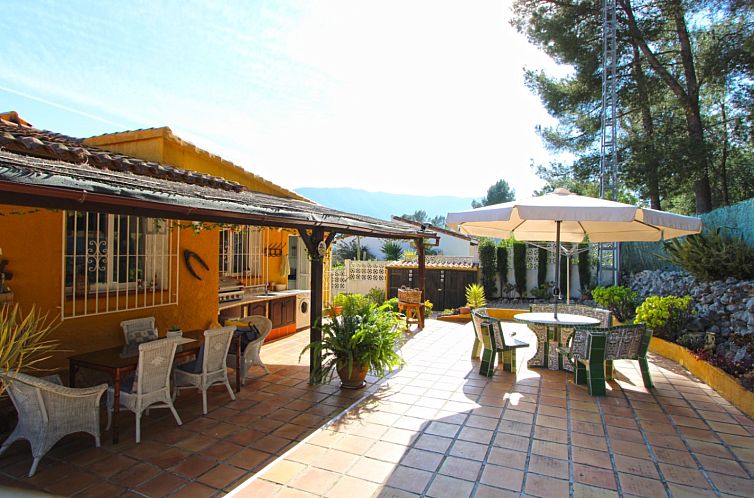 Vrijstaande woning in Alcalalí