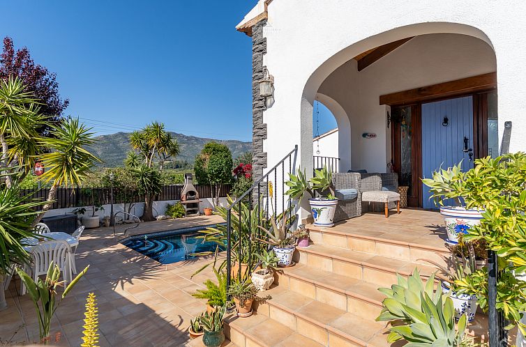 Vrijstaande woning in Alcalalí