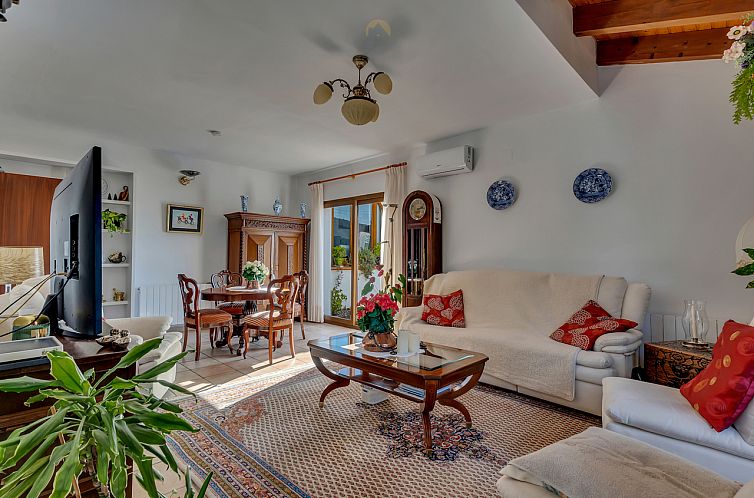 Vrijstaande woning in Alcalalí