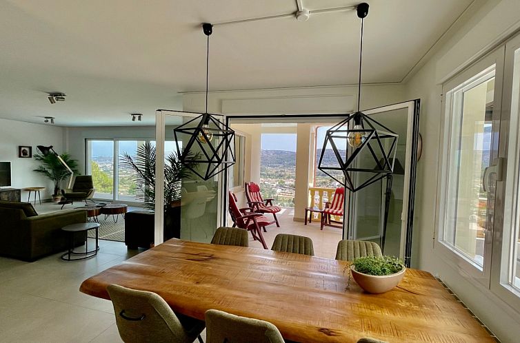 Vrijstaande woning in Alcalalí