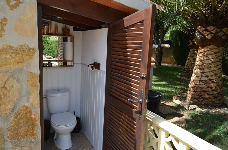 Vrijstaande woning in Alcalalí