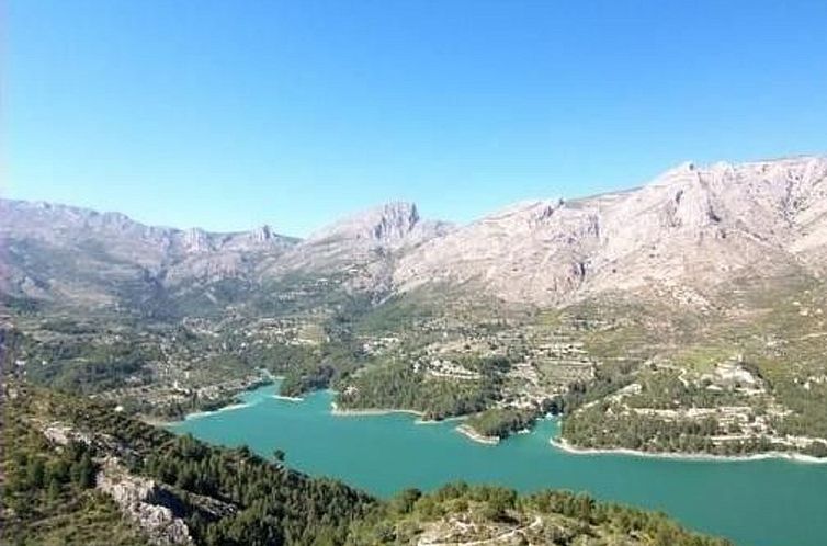 Vakantiehuis Villa im spanischen Stil mit großem Pool und e