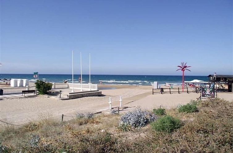 Vakantiehuis Villa im spanischen Stil mit großem Pool und e