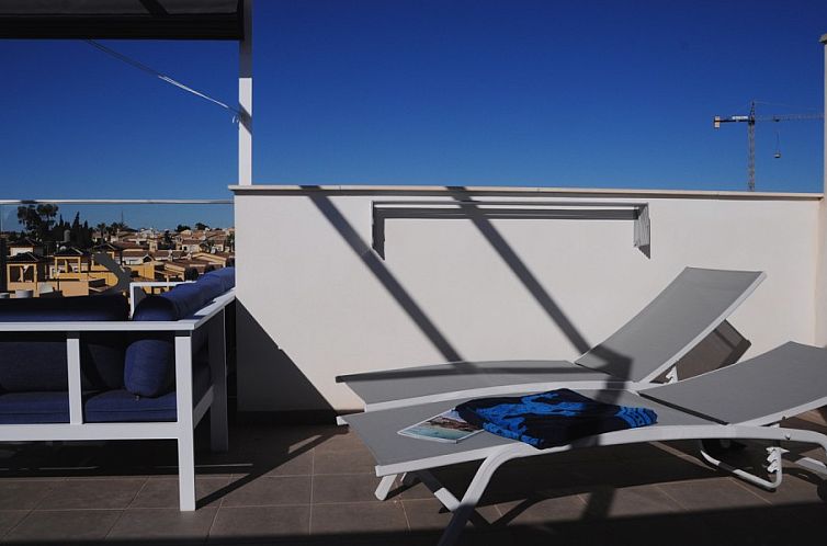 Palmera Penthouse, Valentino Golf I