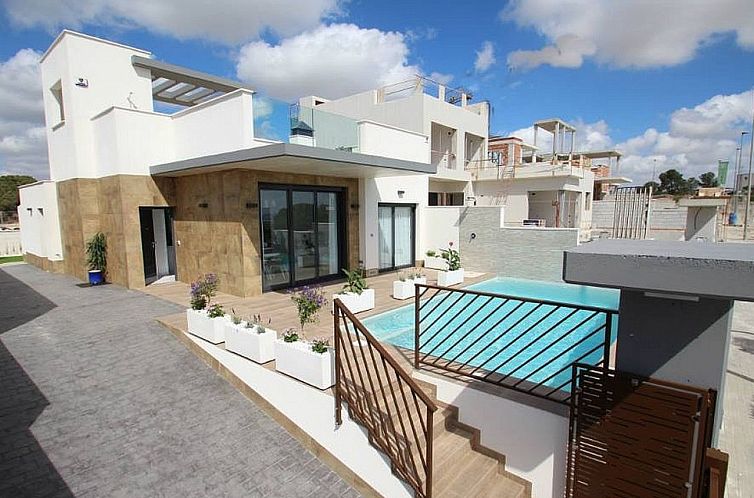 Vrijstaande woning in Orihuela