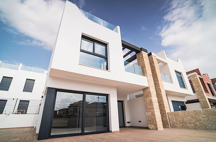 Vrijstaande woning in Orihuela