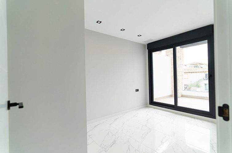 Vrijstaande woning in Orihuela