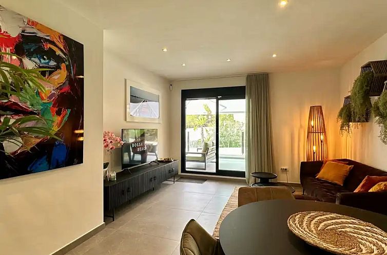 Design appartement met mega terras