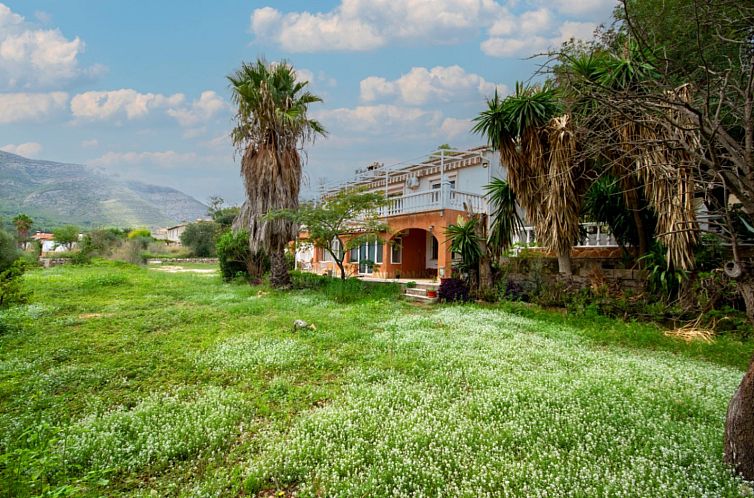 Vrijstaande woning in Parcent