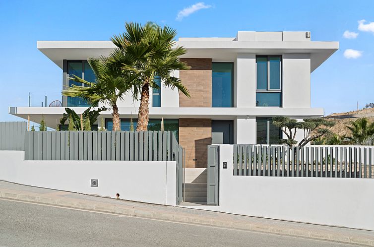 Geschakelde woning in Benidorm