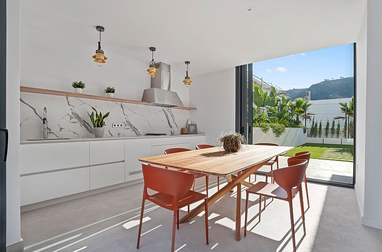 Geschakelde woning in Benidorm
