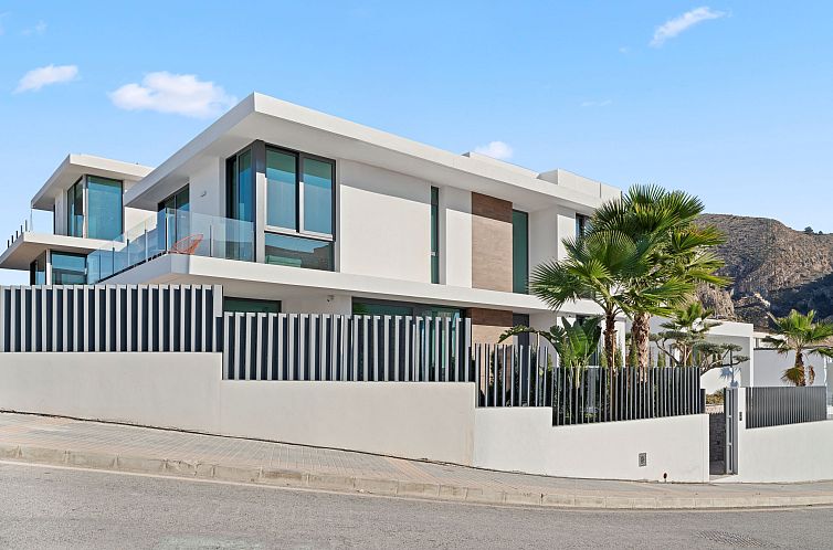 Geschakelde woning in Benidorm