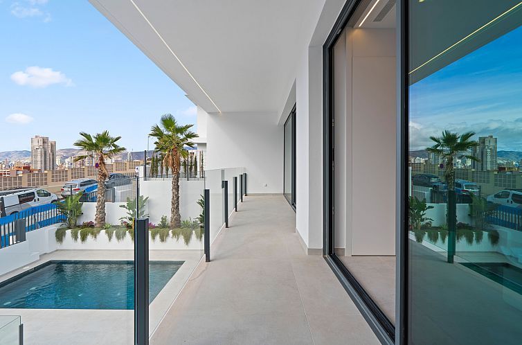Geschakelde woning in Benidorm