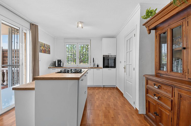 Geschakelde woning in Albatera