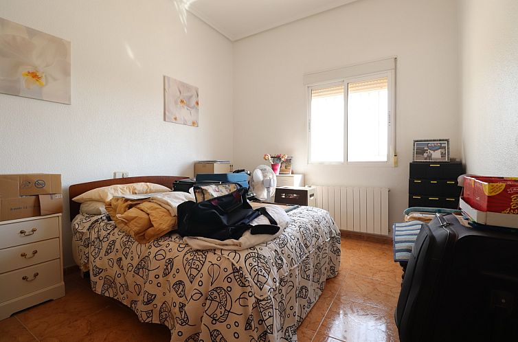 Vrijstaande woning in Albatera