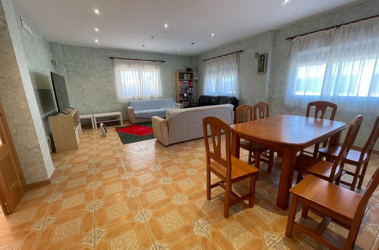Vrijstaande woning in Albatera