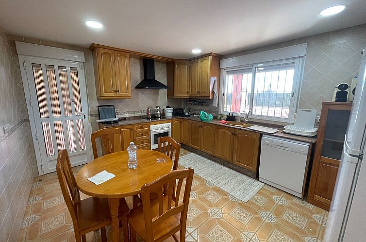 Vrijstaande woning in Albatera