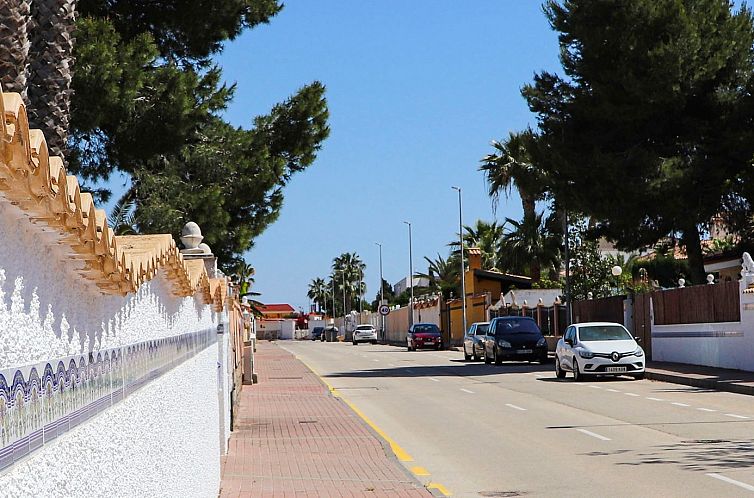 Vrijstaande woning in Alicante