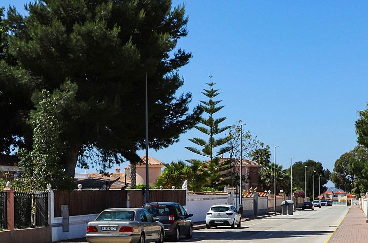 Vrijstaande woning in Alicante