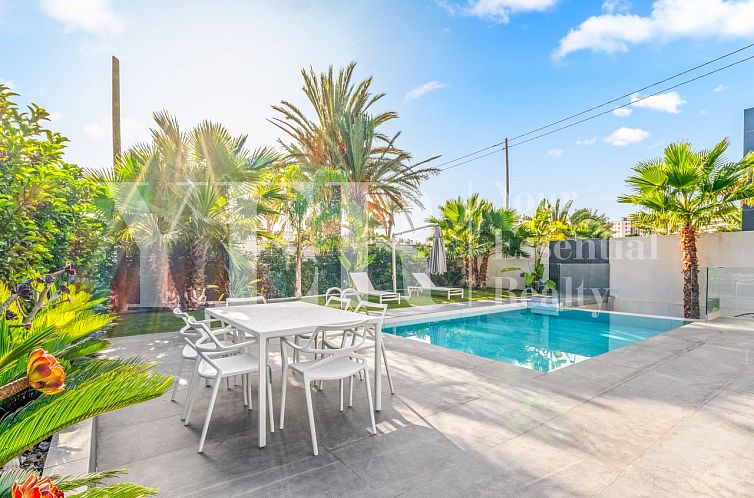 Vrijstaande woning in Alicante