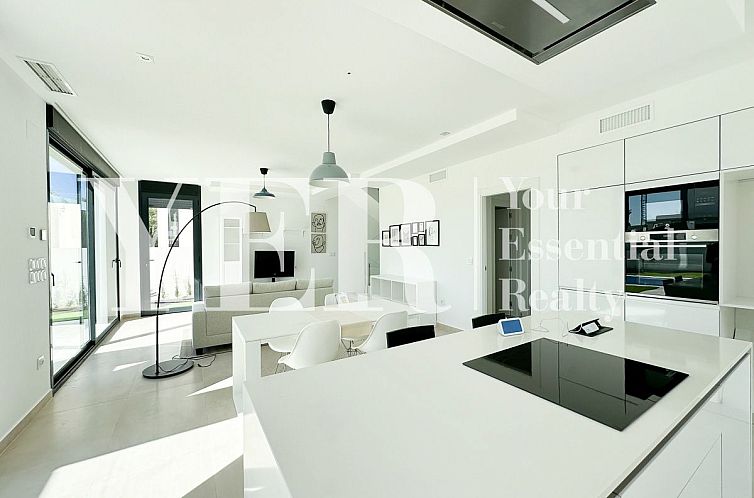 Chalet in Alicante