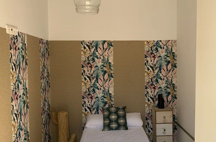 Appartement APART. GRANDE Y LUMINOSO EN EL CENTRO DE ALICANT