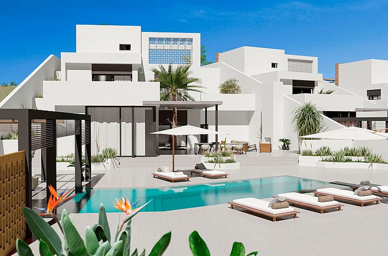 Vrijstaande woning in La Marina