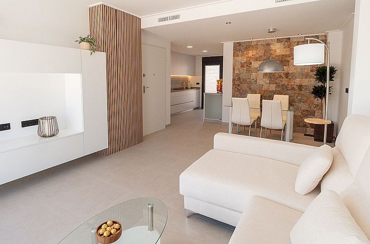 Vrijstaande woning in La Marina