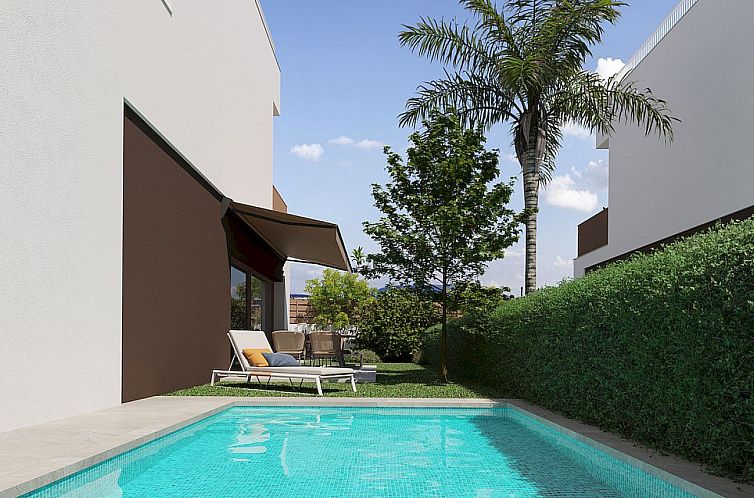 Vrijstaande woning in La Marina