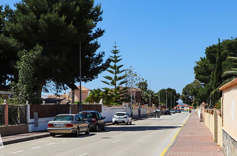 Vrijstaande woning in La Marina