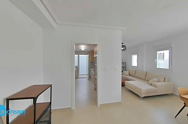 Vrijstaande woning in La Marina