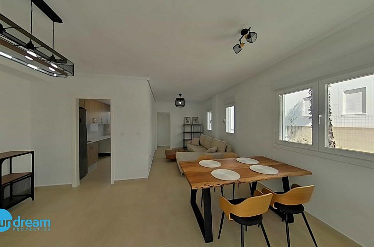 Vrijstaande woning in La Marina