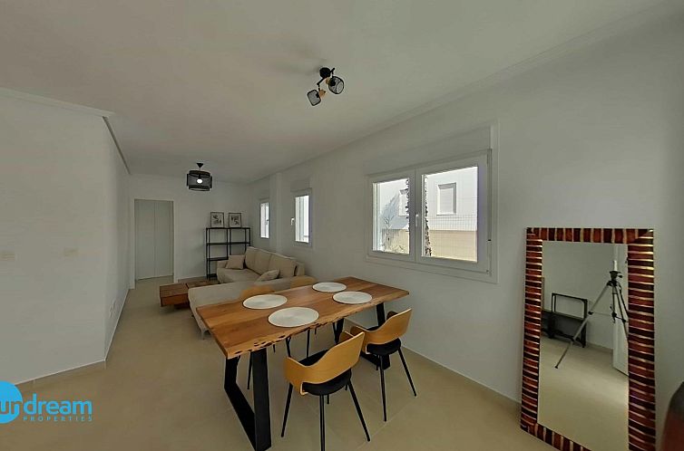 Vrijstaande woning in La Marina