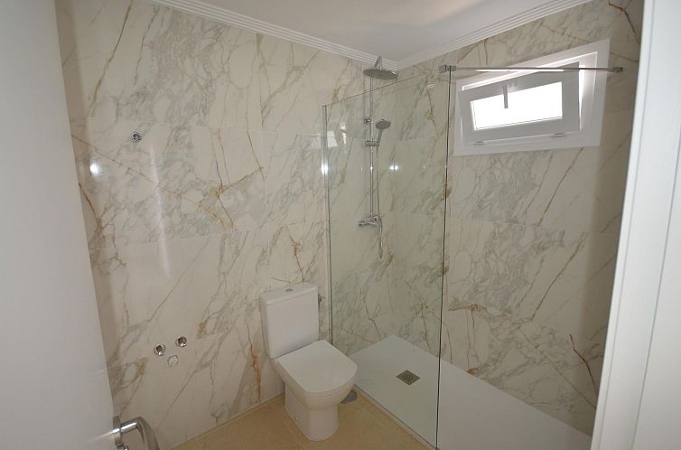 Vrijstaande woning in La Marina