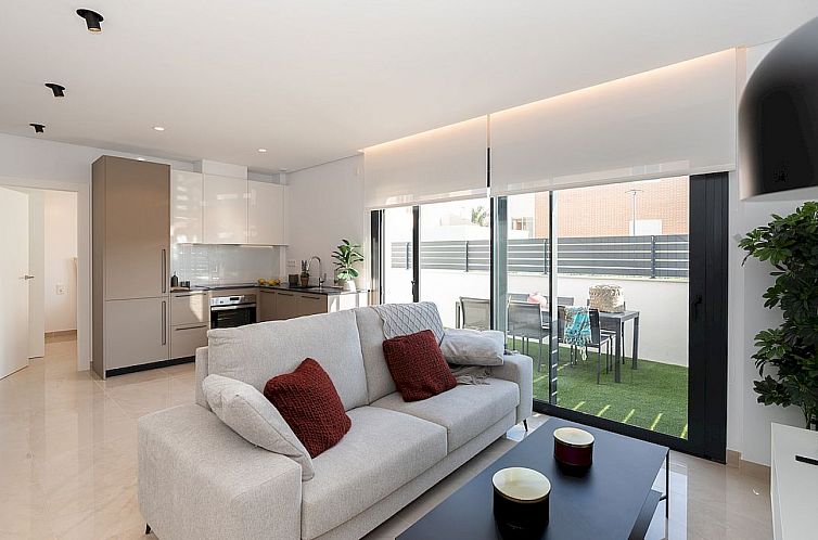 Chalet in La Marina