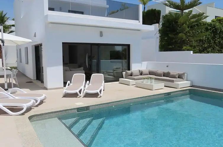 Villa Beau + privé zwembad