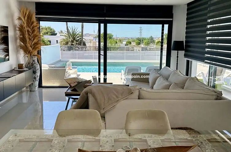 Villa Beau + privé zwembad
