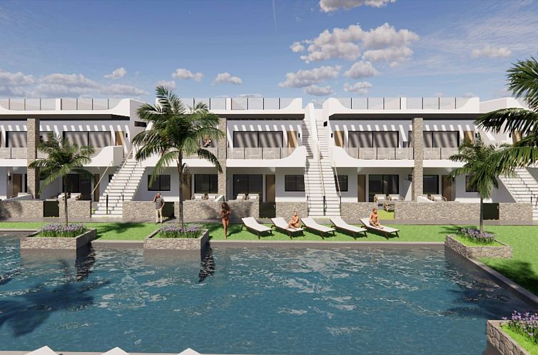 Vrijstaande woning in Punta Prima