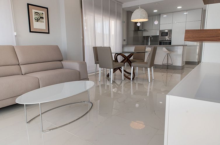 Vrijstaande woning in Punta Prima