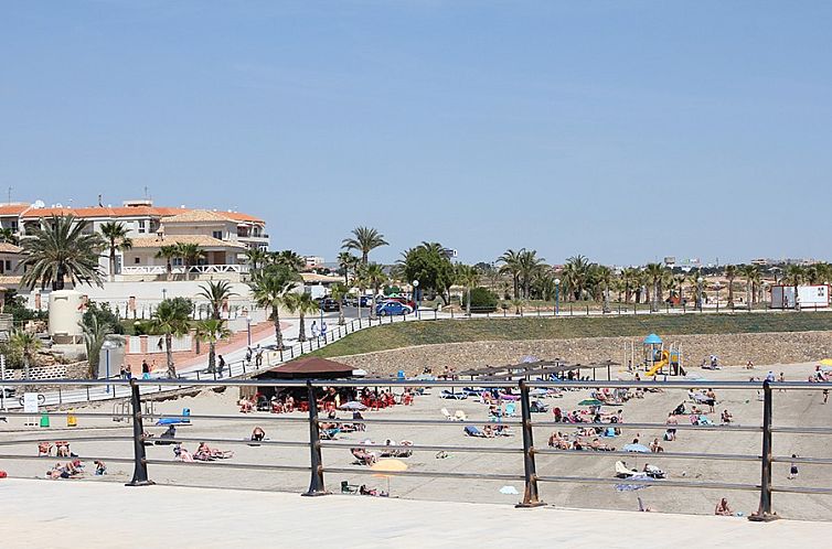 Vrijstaande woning in Punta Prima