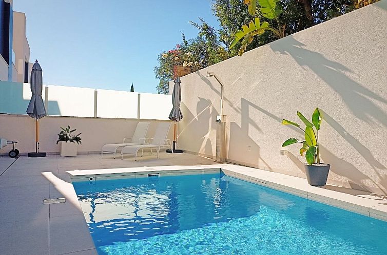 Vrijstaande woning in Punta Prima