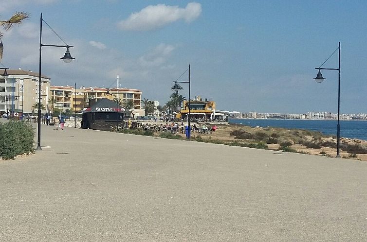 Vrijstaande woning in Punta Prima