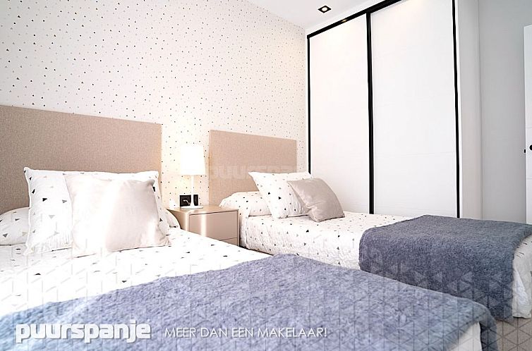 Vrijstaande woning in Punta Prima