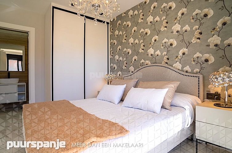 Vrijstaande woning in Punta Prima