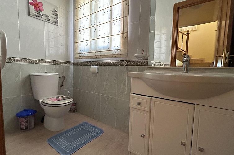 Geschakelde woning in Punta Prima