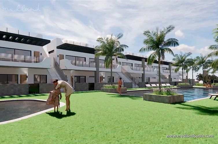 Vrijstaande woning in Punta Prima